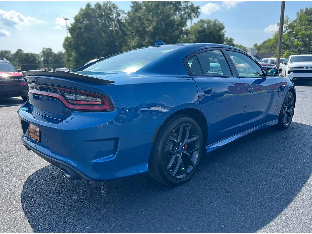 2021 Dodge Charger R/T image 2