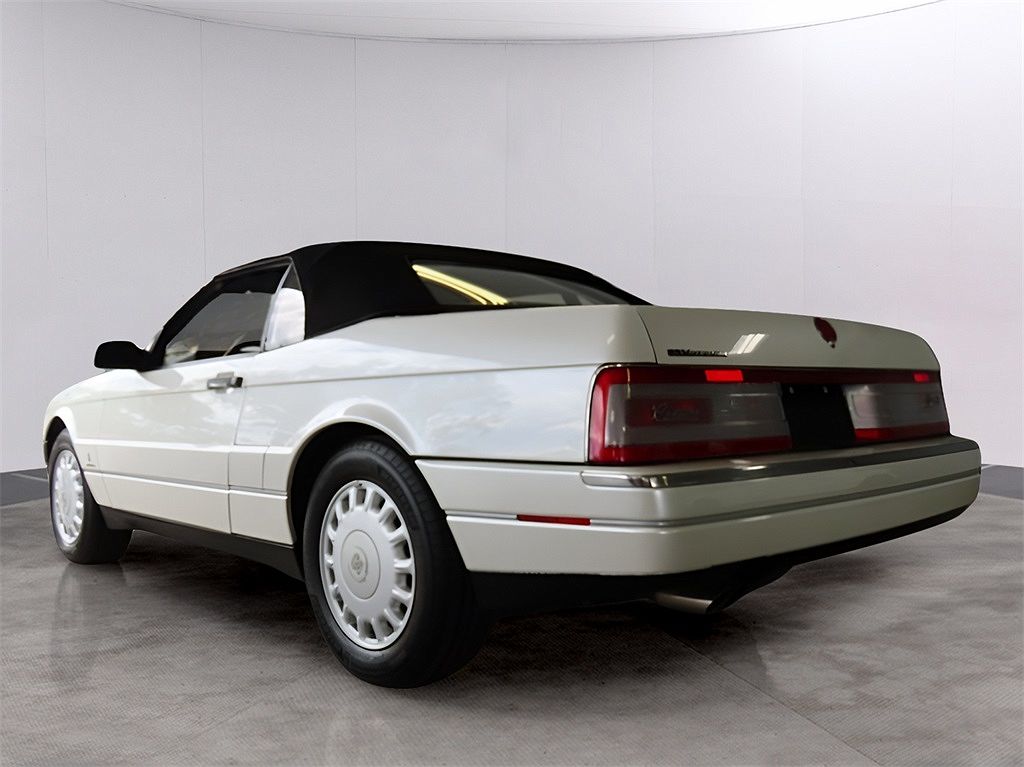 1993 Cadillac Allante null image 4