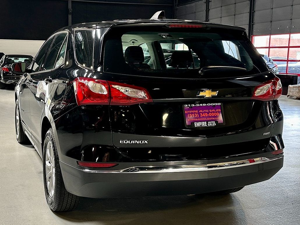 2018 Chevrolet Equinox LS image 5