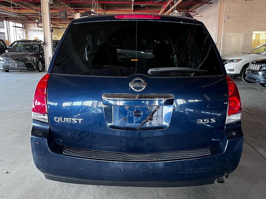 2009 Nissan Quest null image 34
