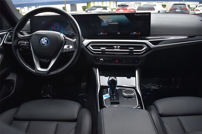 2023 BMW i4
