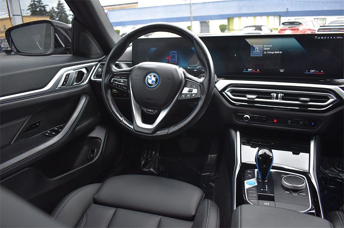 2023 BMW i4