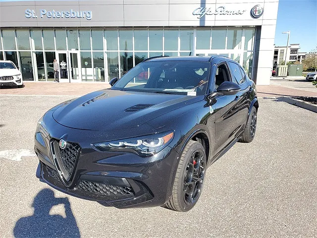 2024 Alfa Romeo Stelvio