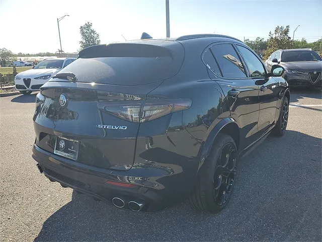 2024 Alfa Romeo Stelvio