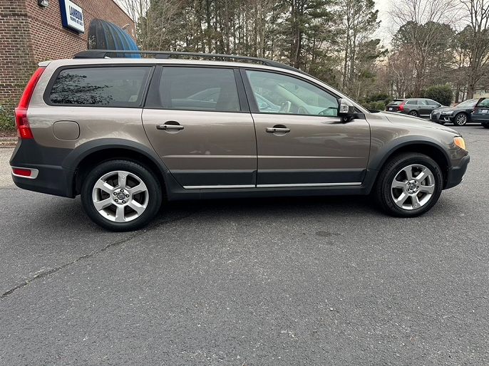 2008 Volvo XC70