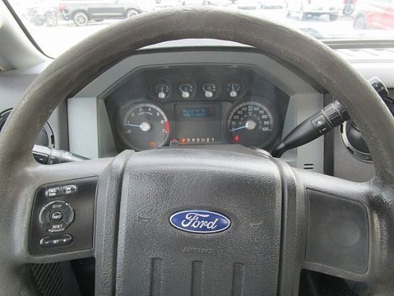 2012 Ford F-350 XL photo 11