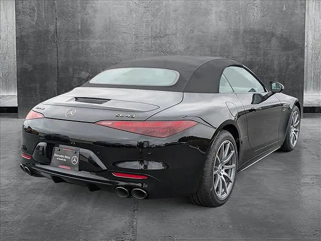 2025 Mercedes-Benz SL-Class