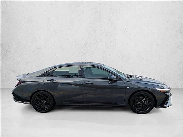 2024 Hyundai Elantra