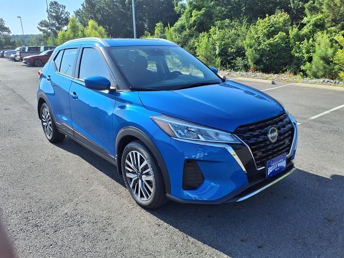 2023 Nissan Kicks