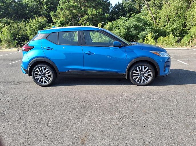 2023 Nissan Kicks