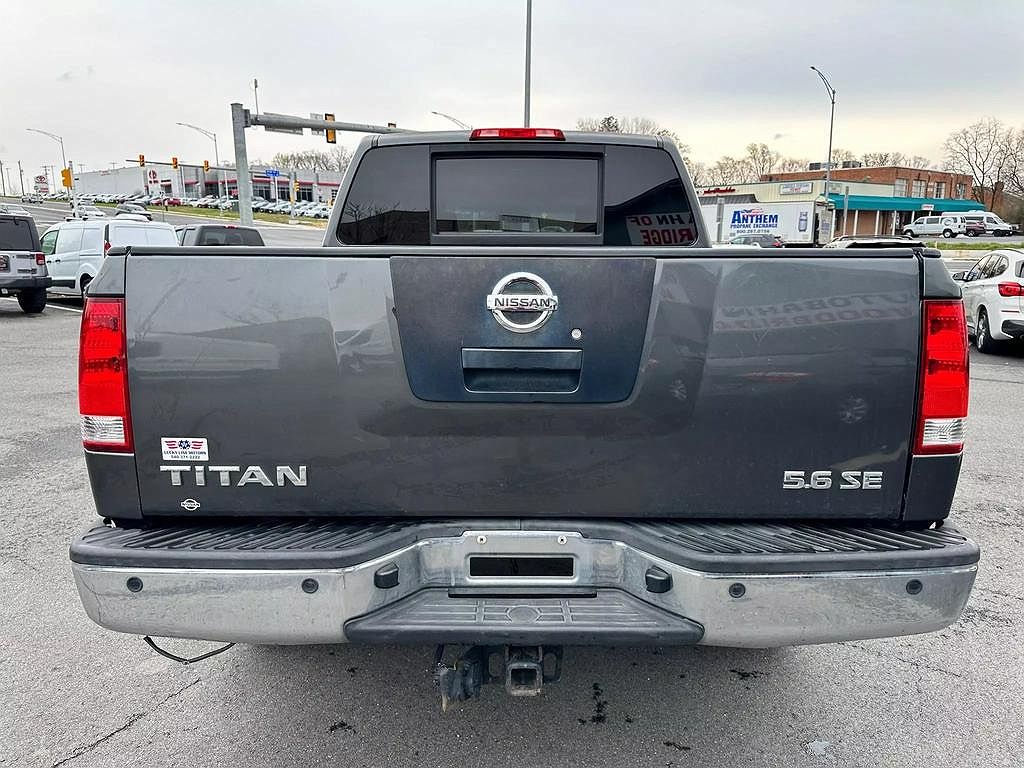 2009 Nissan Titan SE image 5