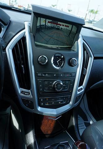 2010 Cadillac SRX Performance image 11