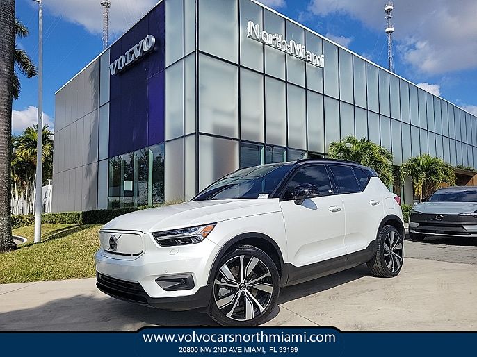 2021 Volvo XC40