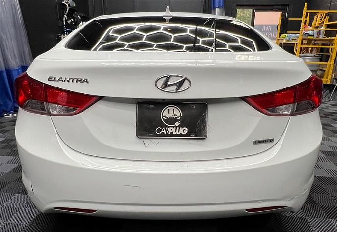 2012 Hyundai Elantra