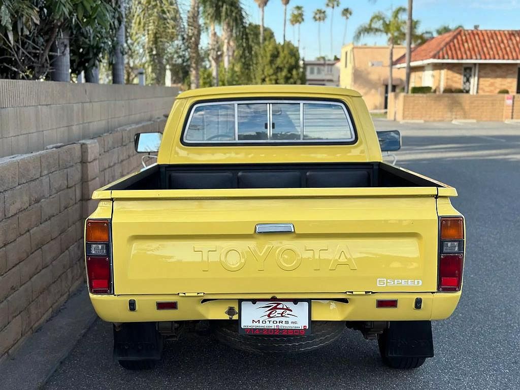 1981 Toyota Pickup Deluxe image 6