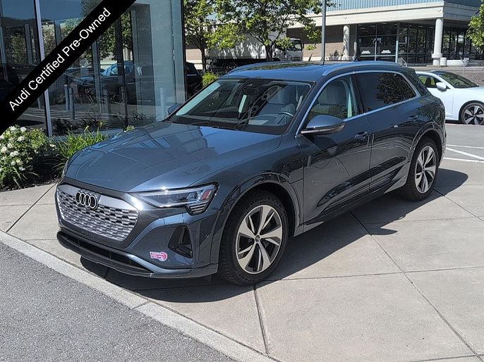 2024 Audi Q8 e-tron