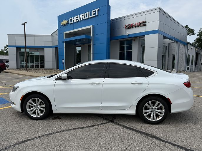 2015 Chrysler 200