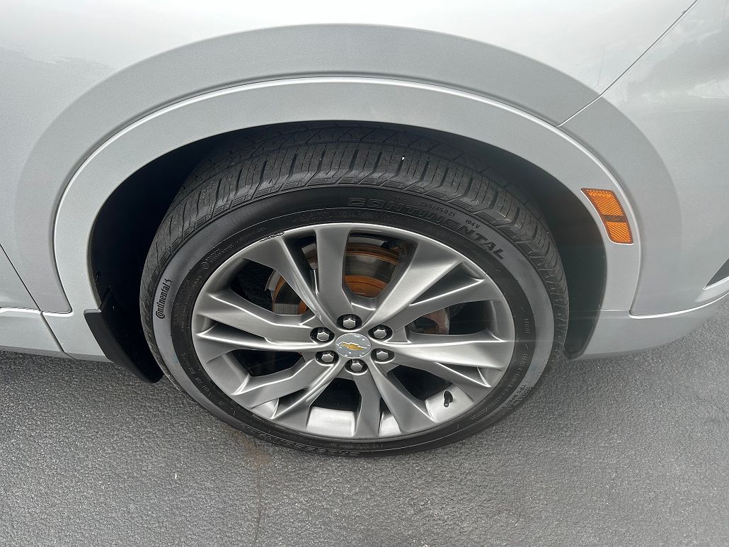 2019 Chevrolet Blazer Premier image 3