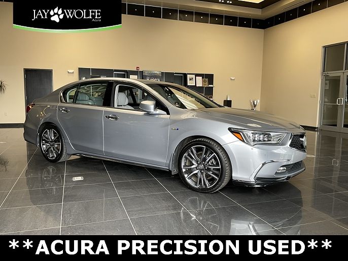 2018 Acura RLX