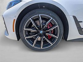 2026 BMW i4