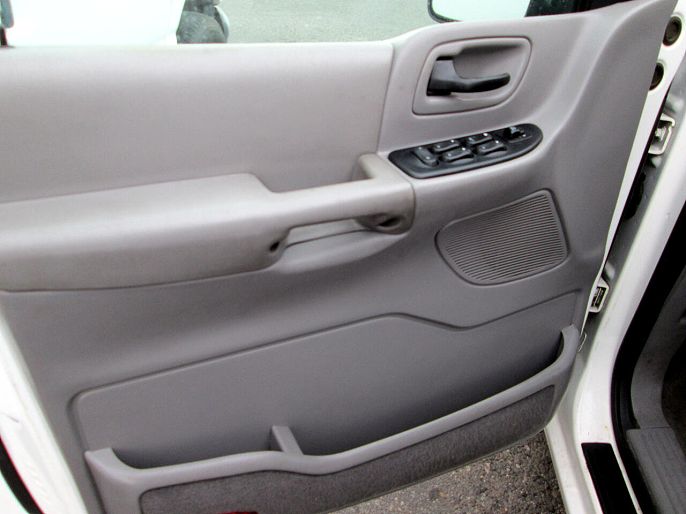 2000 Ford Windstar