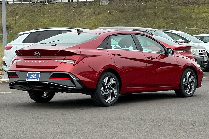 2025 Hyundai Elantra