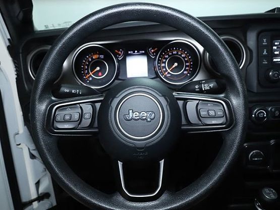 2020 Jeep Wrangler Unlimited Sport photo 10
