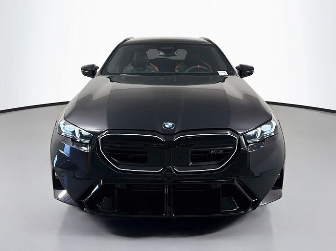 2027 BMW M5