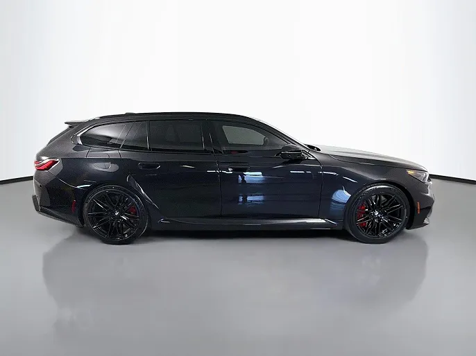 2027 BMW M5