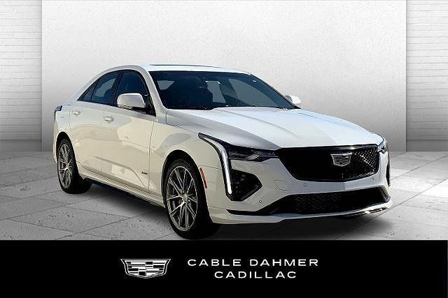 2025 Cadillac CT4