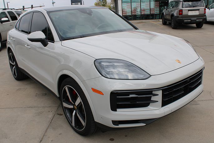 2024 Porsche Cayenne