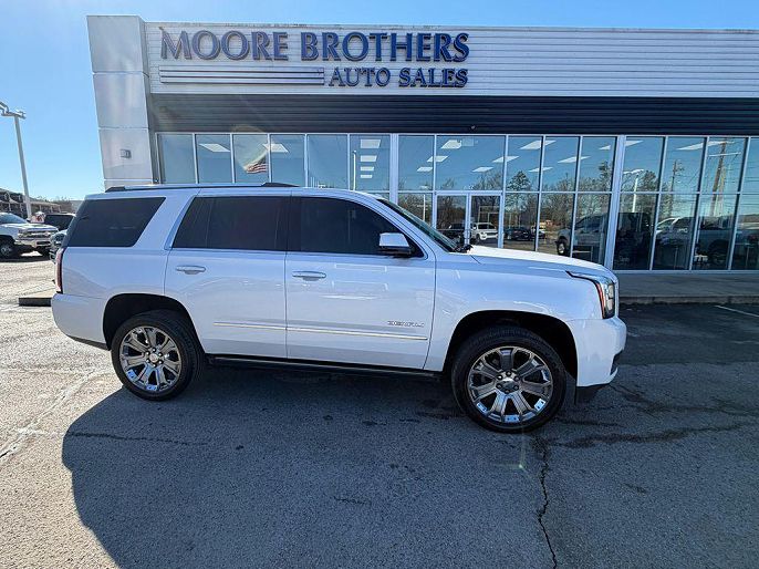 2017 GMC Yukon