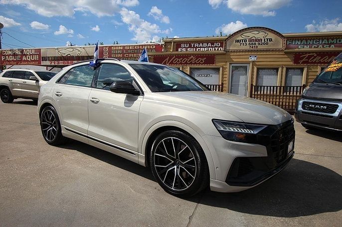 2023 Audi SQ8