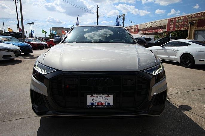 2023 Audi SQ8