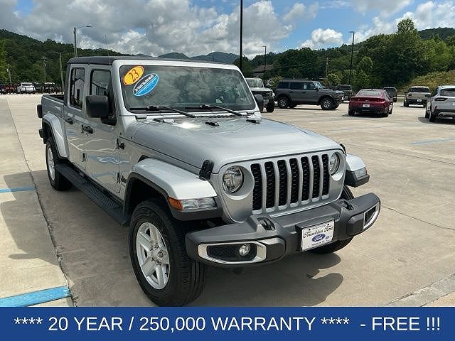 2023 Jeep Gladiator