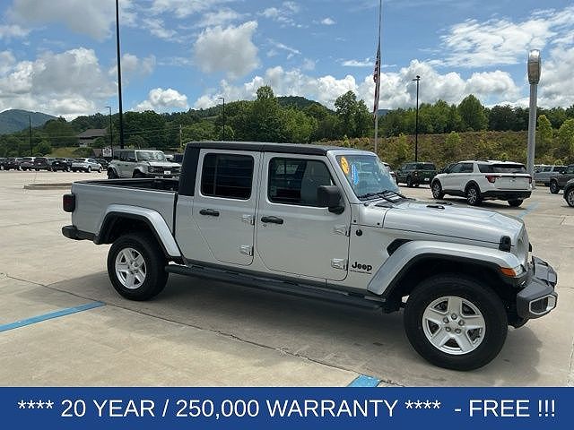 2023 Jeep Gladiator