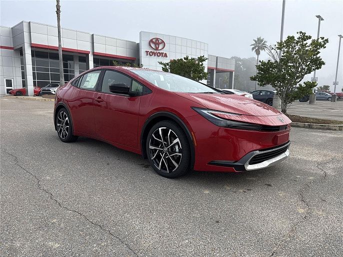 2026 Toyota Prius Plug-in