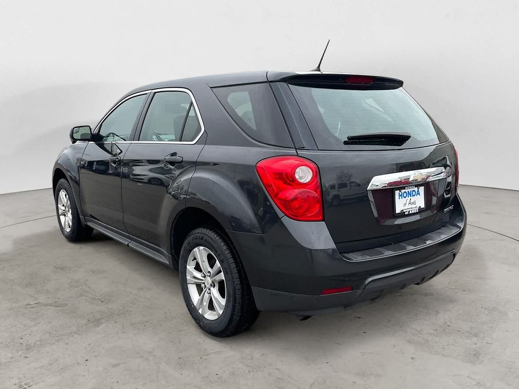 2013 Chevrolet Equinox LS image 3