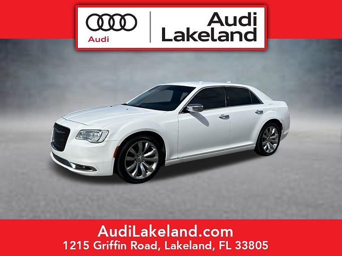 2018 Chrysler 300