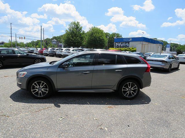 2016 Volvo V60