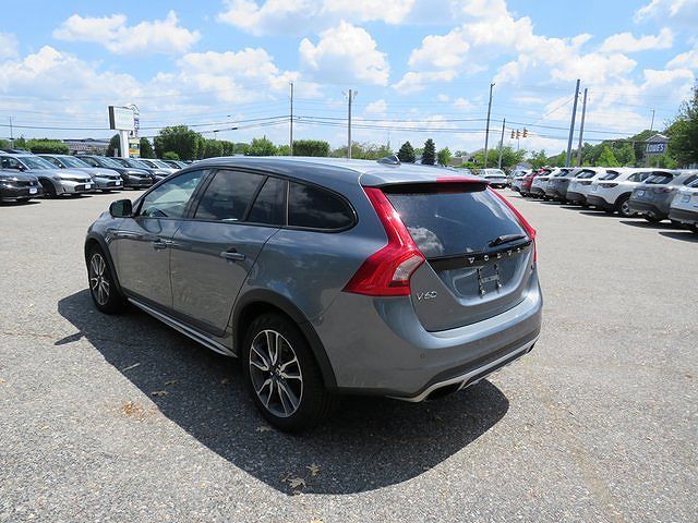 2016 Volvo V60