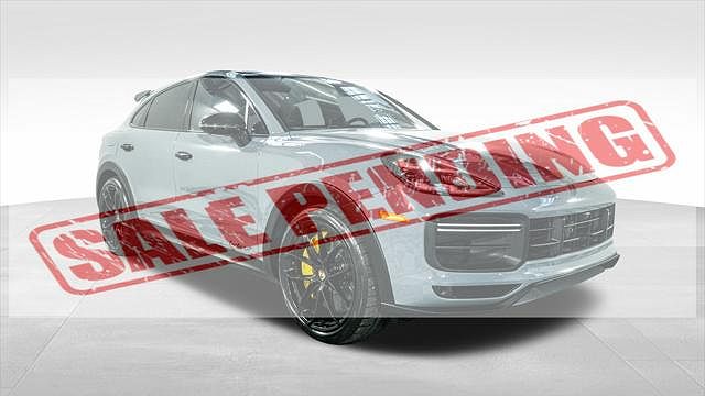 2022 Porsche Cayenne Turbo GT image 0