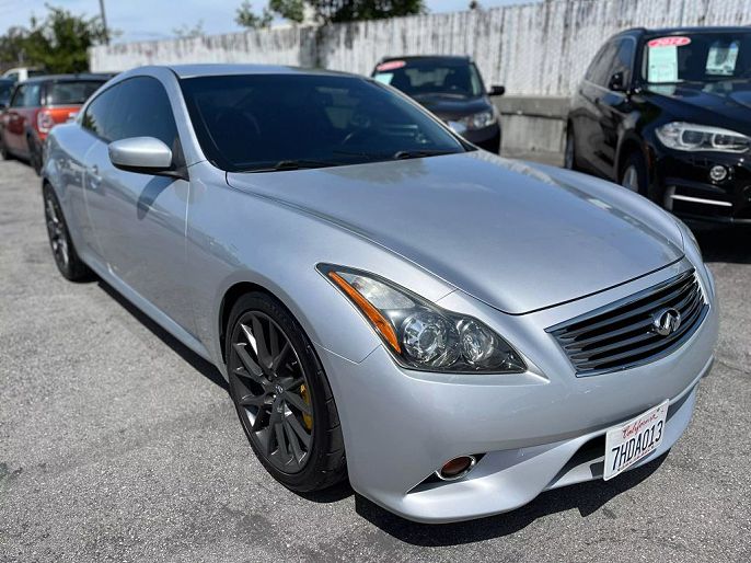 2012 Infiniti G37