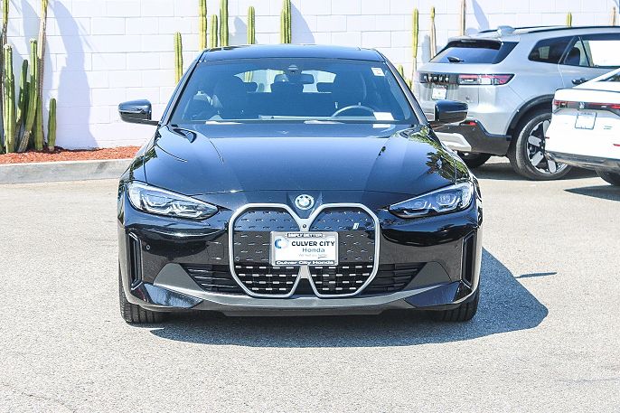 2024 BMW i4