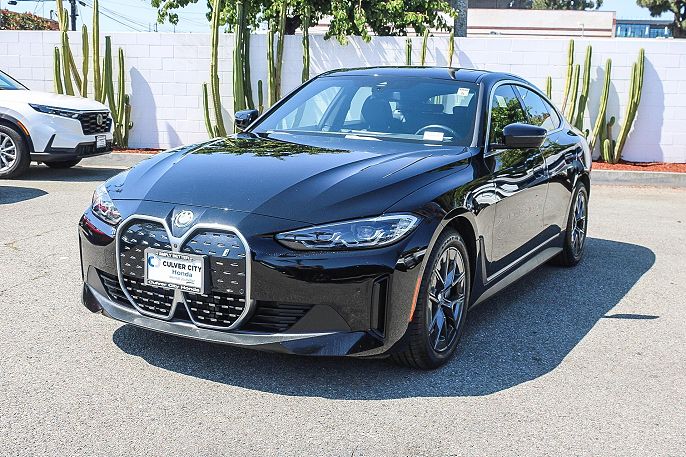 2024 BMW i4