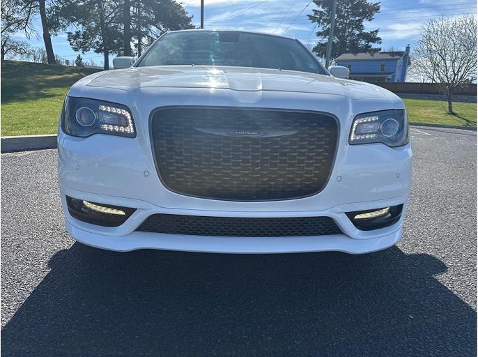 2022 Chrysler 300