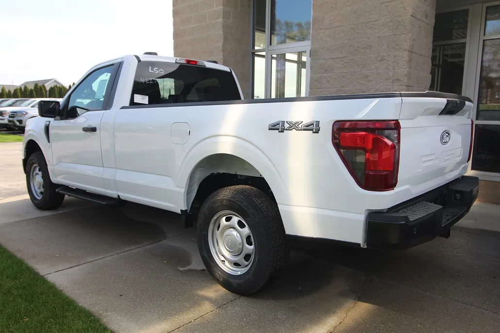 2024 Ford F-150 XL image 3