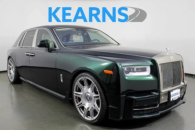 2022 Rolls-Royce Phantom