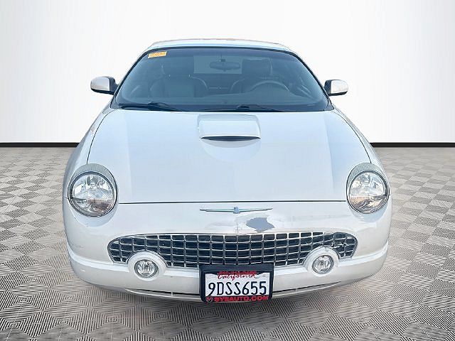 2002 Ford Thunderbird