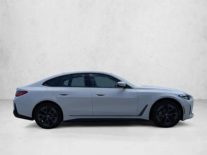 2023 BMW i4